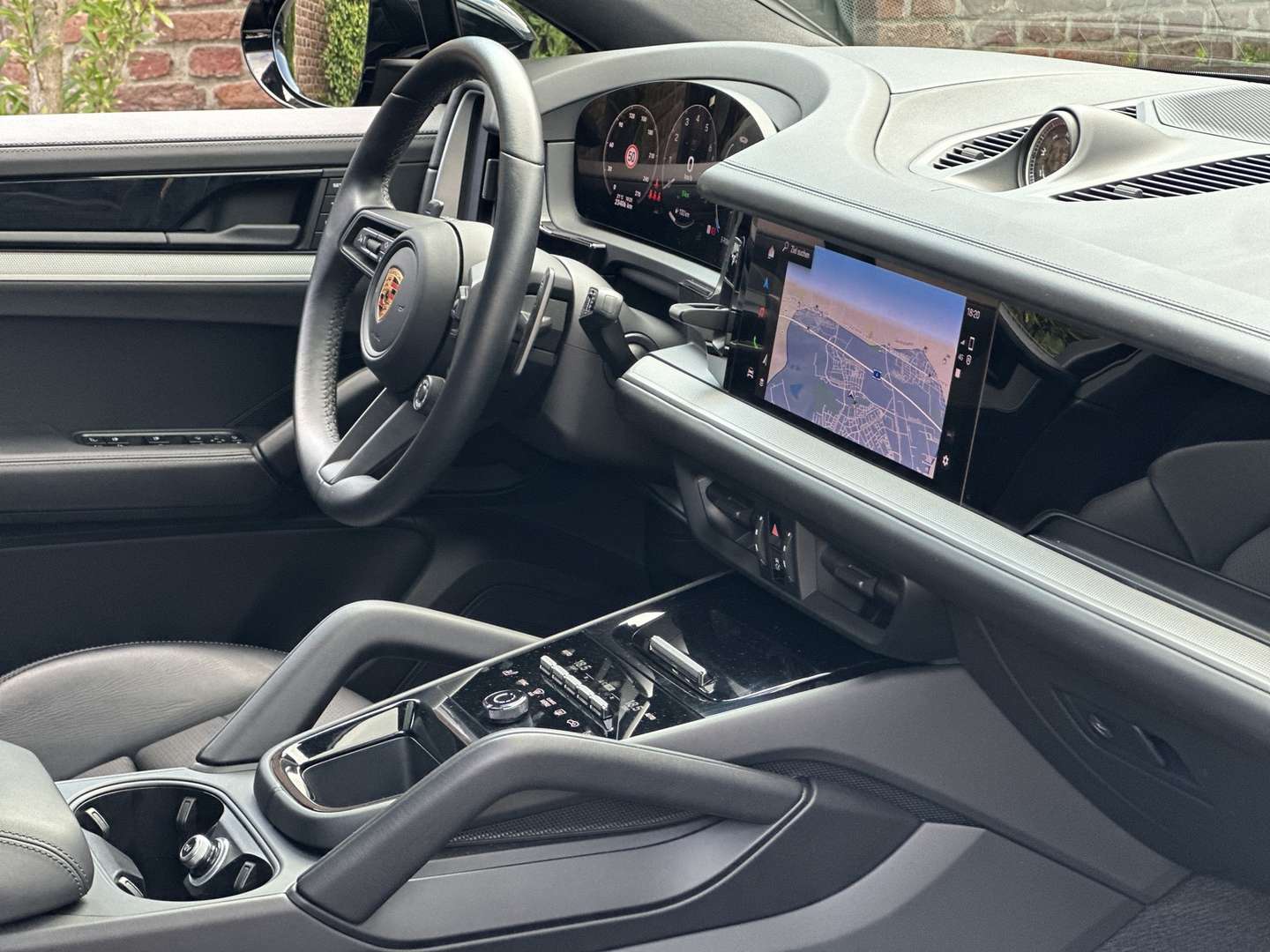 Porsche Cayenne III E-Hybrid Exclusive - 2023 - Joinsteer - #16