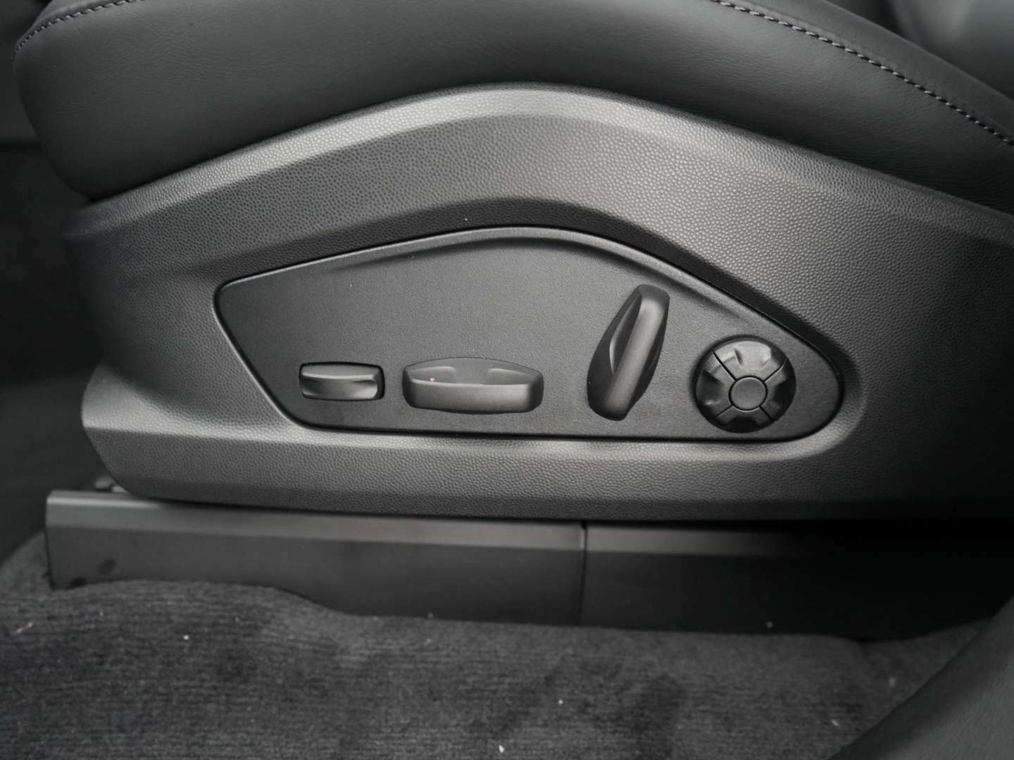 Porsche Macan I - 2026 - Joinsteer - #19