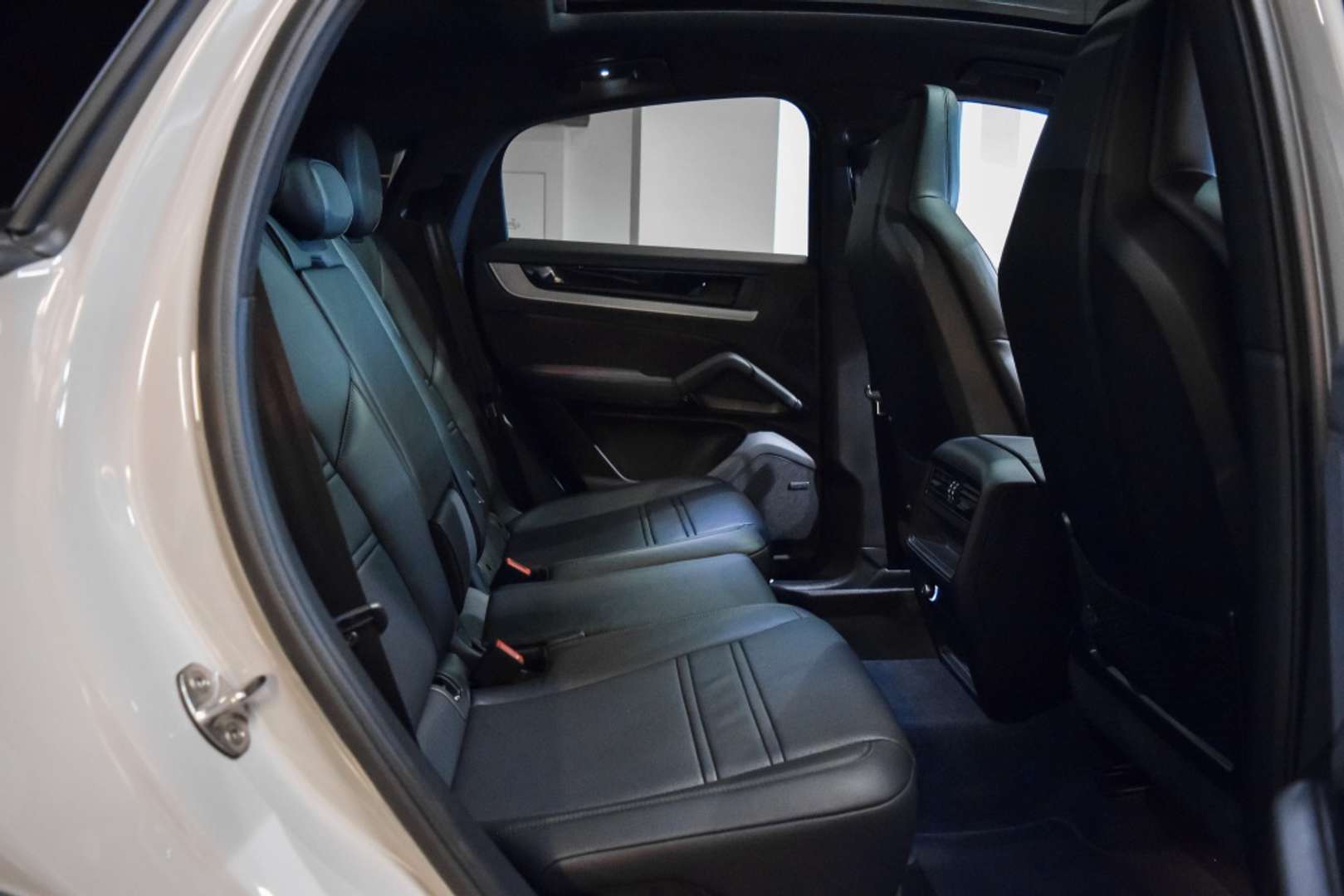 Porsche Cayenne III E-Hybrid - 2026 - Joinsteer - #10