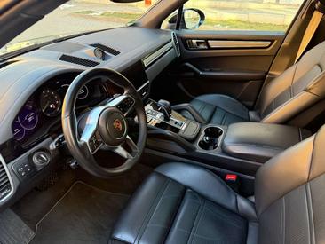 Porsche Cayenne III E-Hybrid Platinum Edition — photo 8