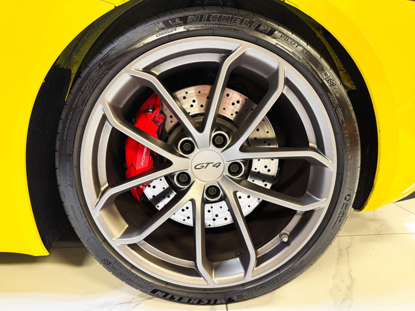 Porsche 718 Cayman GT4 - 2020 - Joinsteer - #15