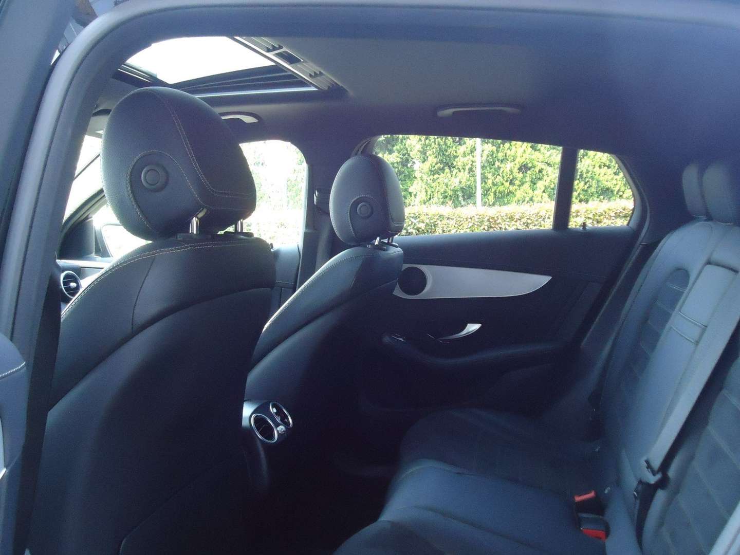 Mercedes GLC Coupé 220d Premium Plus - 2022 - Joinsteer - #8