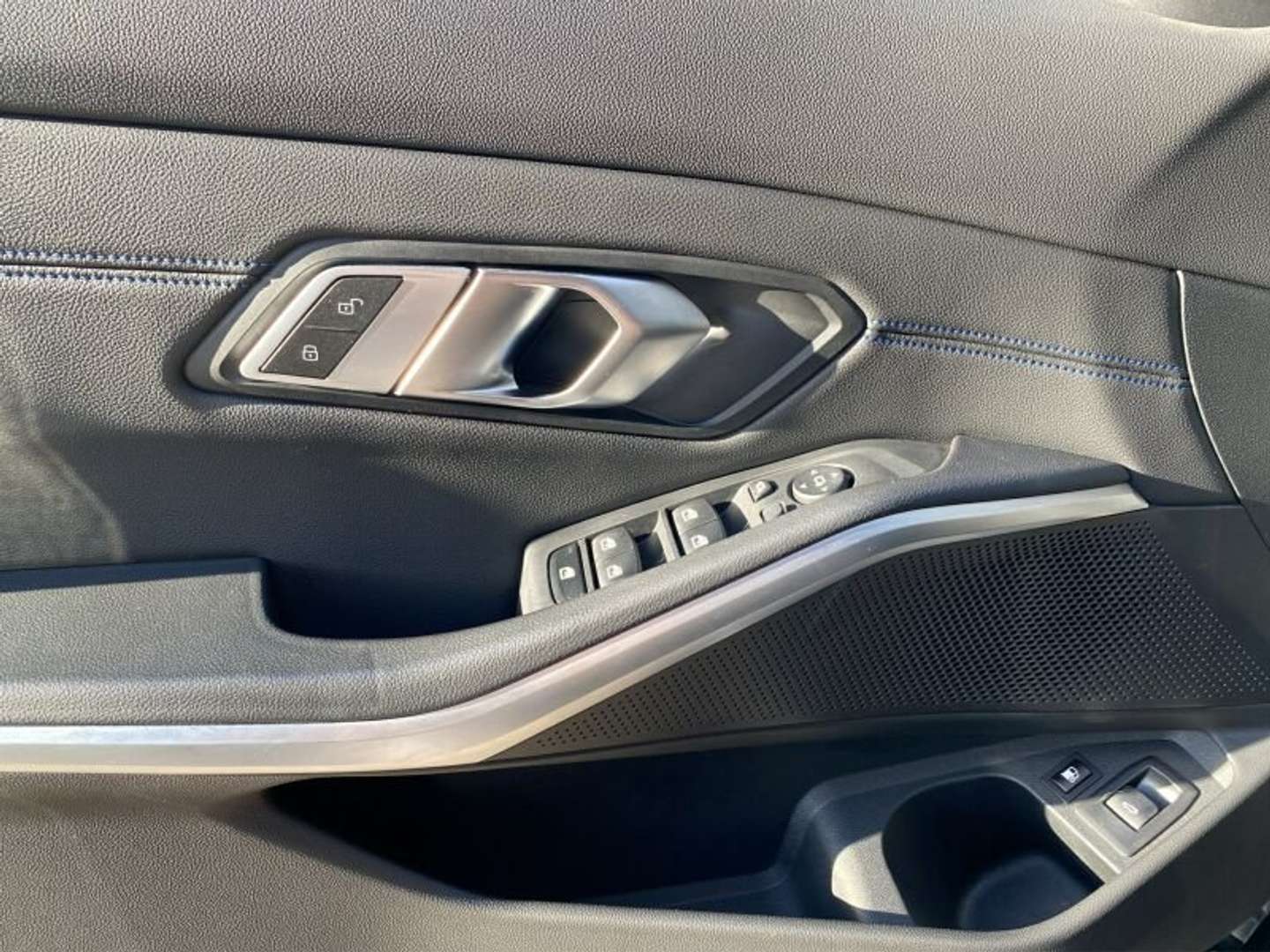 BMW 330e M Sport 330e - 2022 - Joinsteer - #10