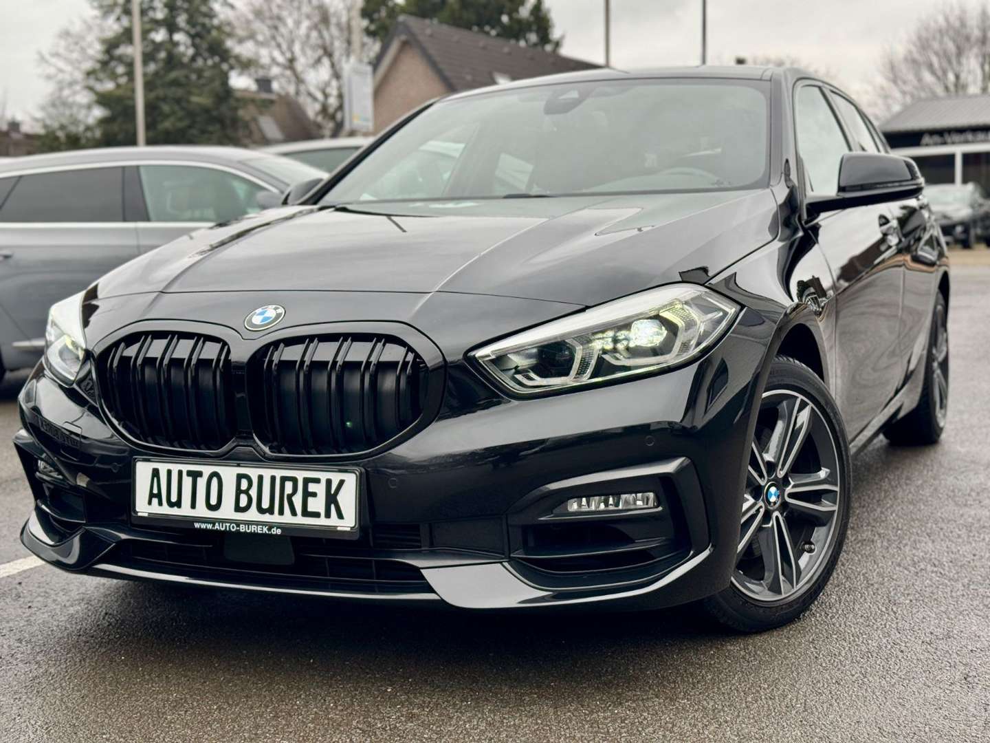 BMW 118i Sport Line - 2019 - Joinsteer - #1
