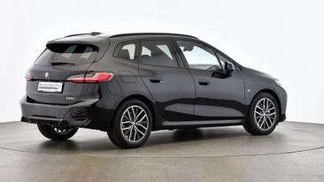 BMW 218 218d — photo 10