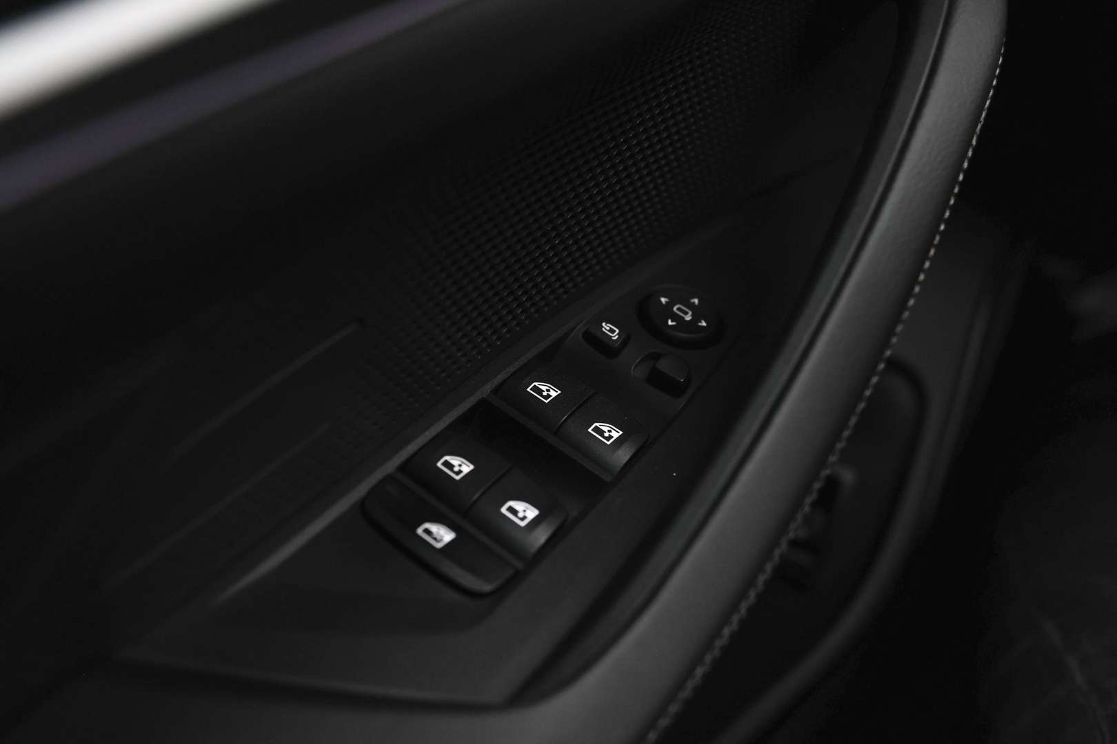 BMW I4 M Sport EDrive40 - 2024 - Joinsteer - #13