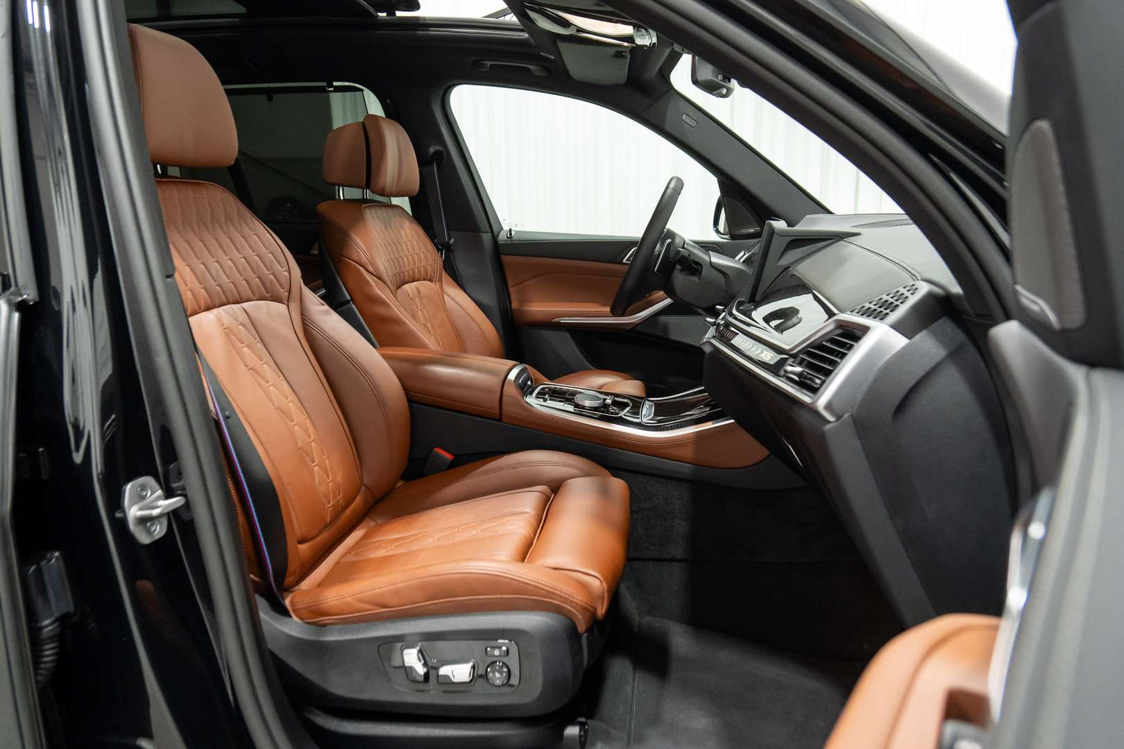 BMW X5 M Sport XDrive50e - 2025 - Joinsteer - #17