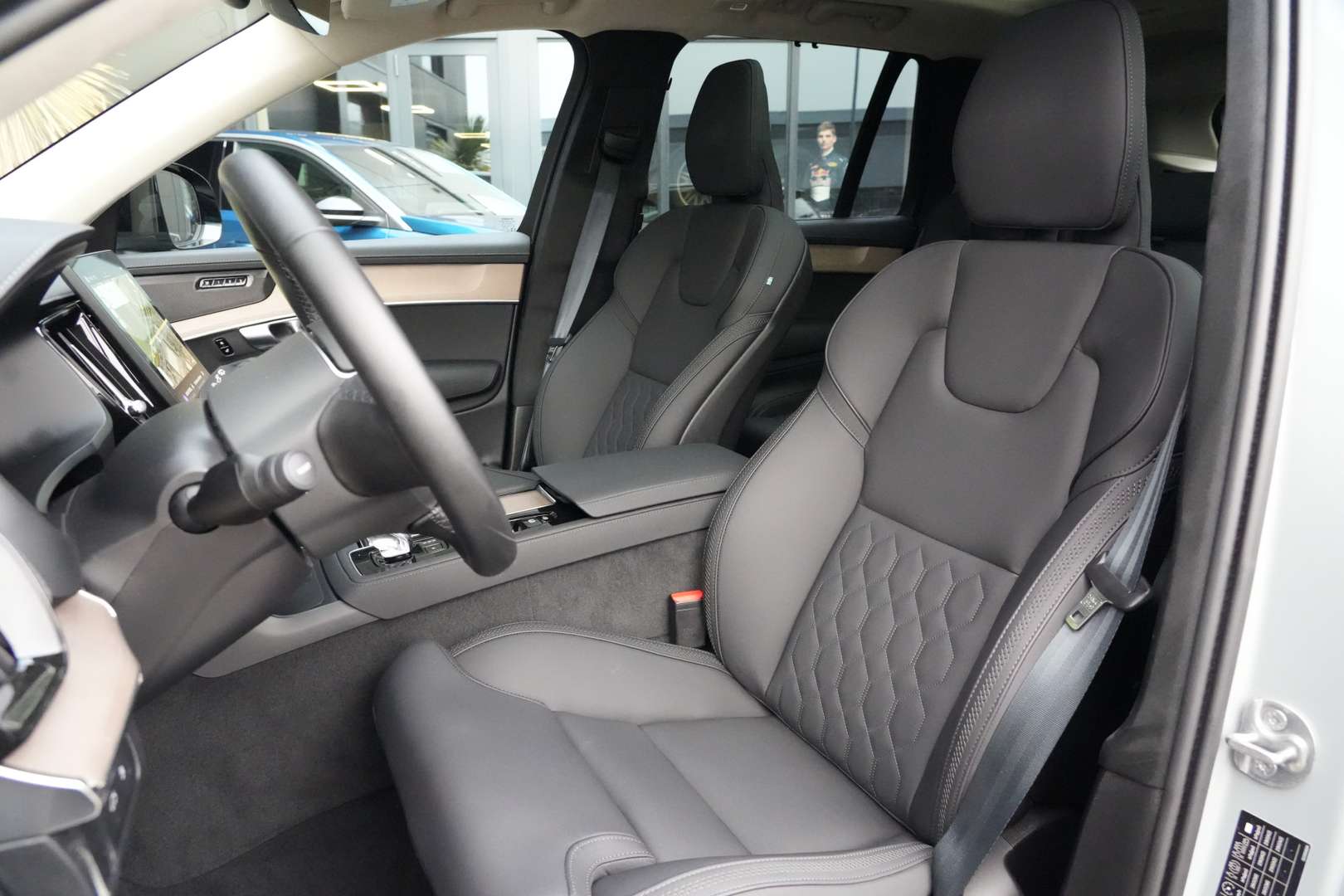 Volvo XC90 T8 Recharge - 2025 - Joinsteer - #4