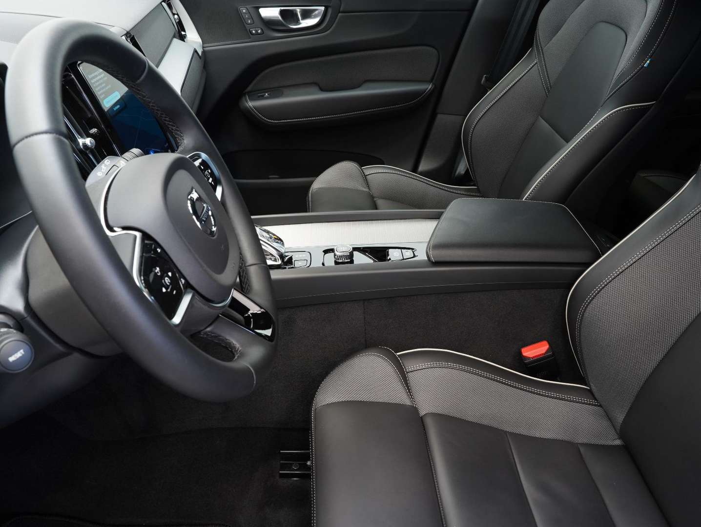 Volvo XC60 B5 Plus - 2023 - Joinsteer - #5