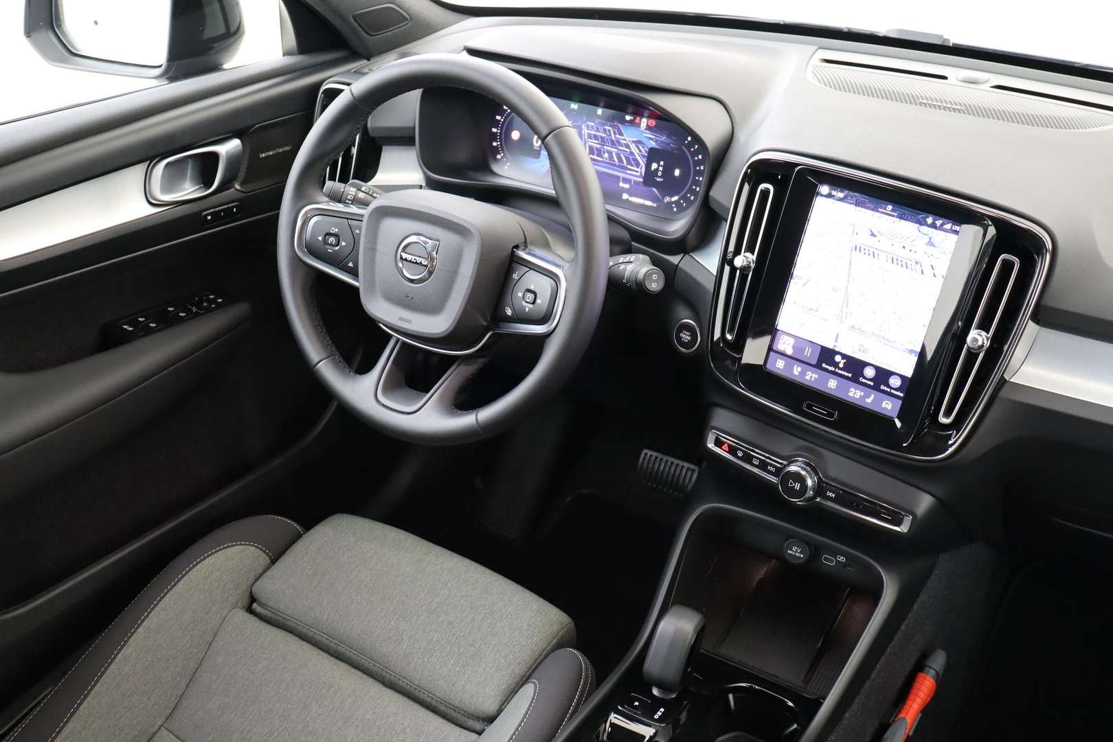 Volvo XC40 B4 Plus - 2025 - Joinsteer - #5