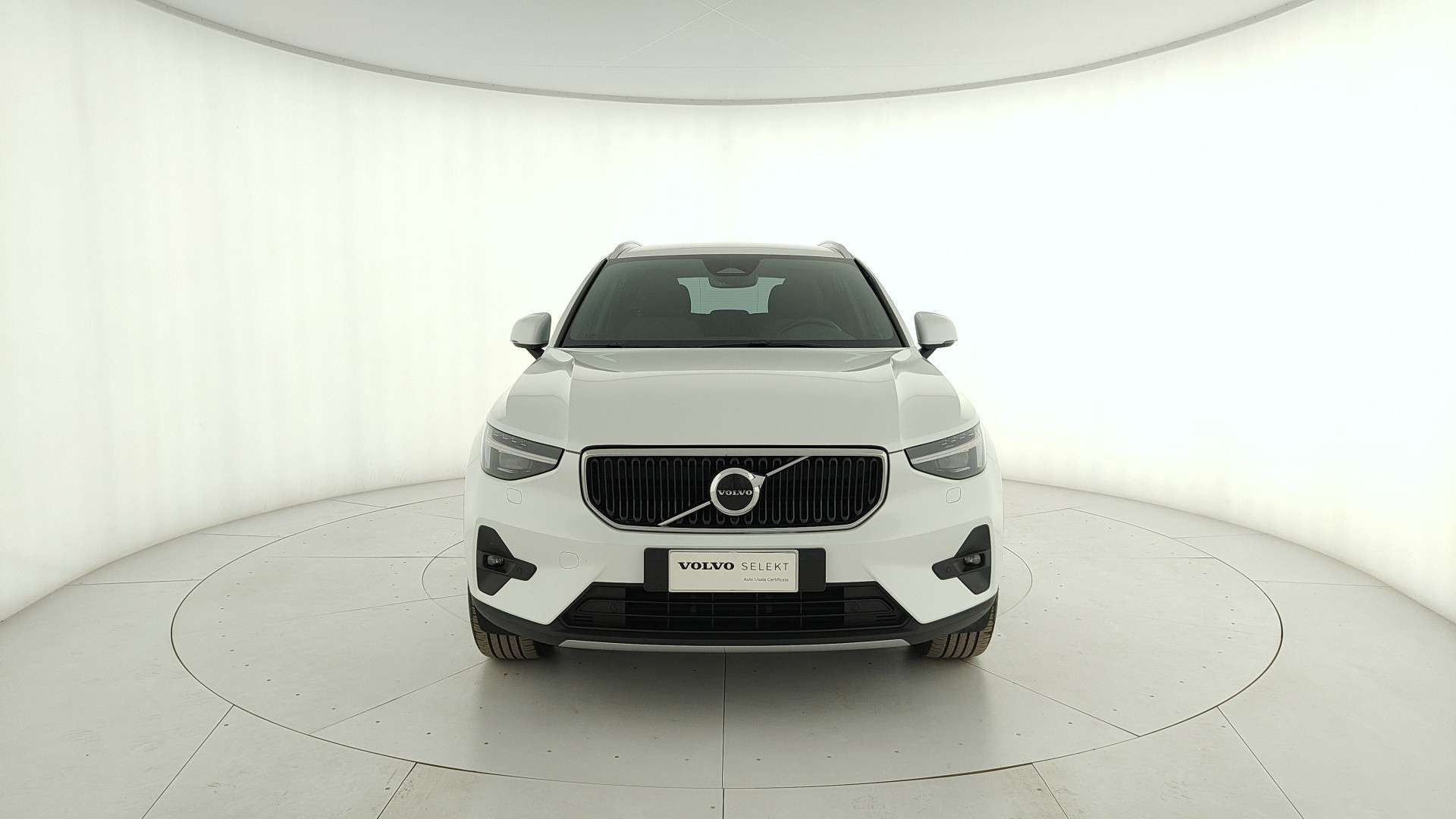 Volvo XC40 B3 Core - 2025 - Joinsteer - #2