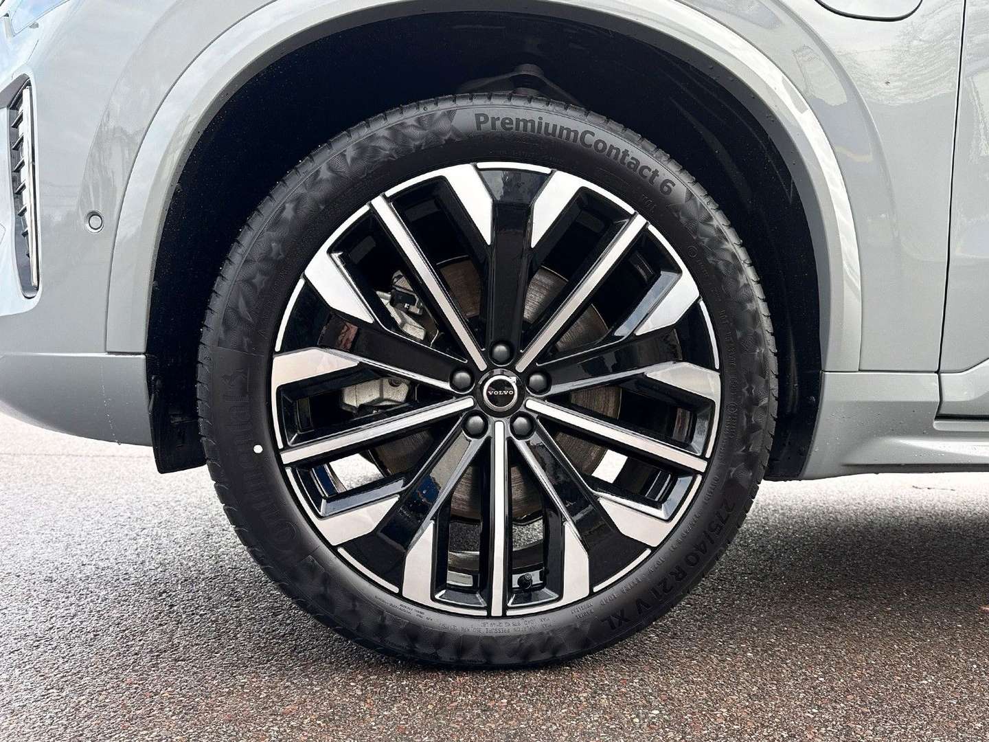 Volvo XC90 T8 Plus - 2025 - Joinsteer - #1