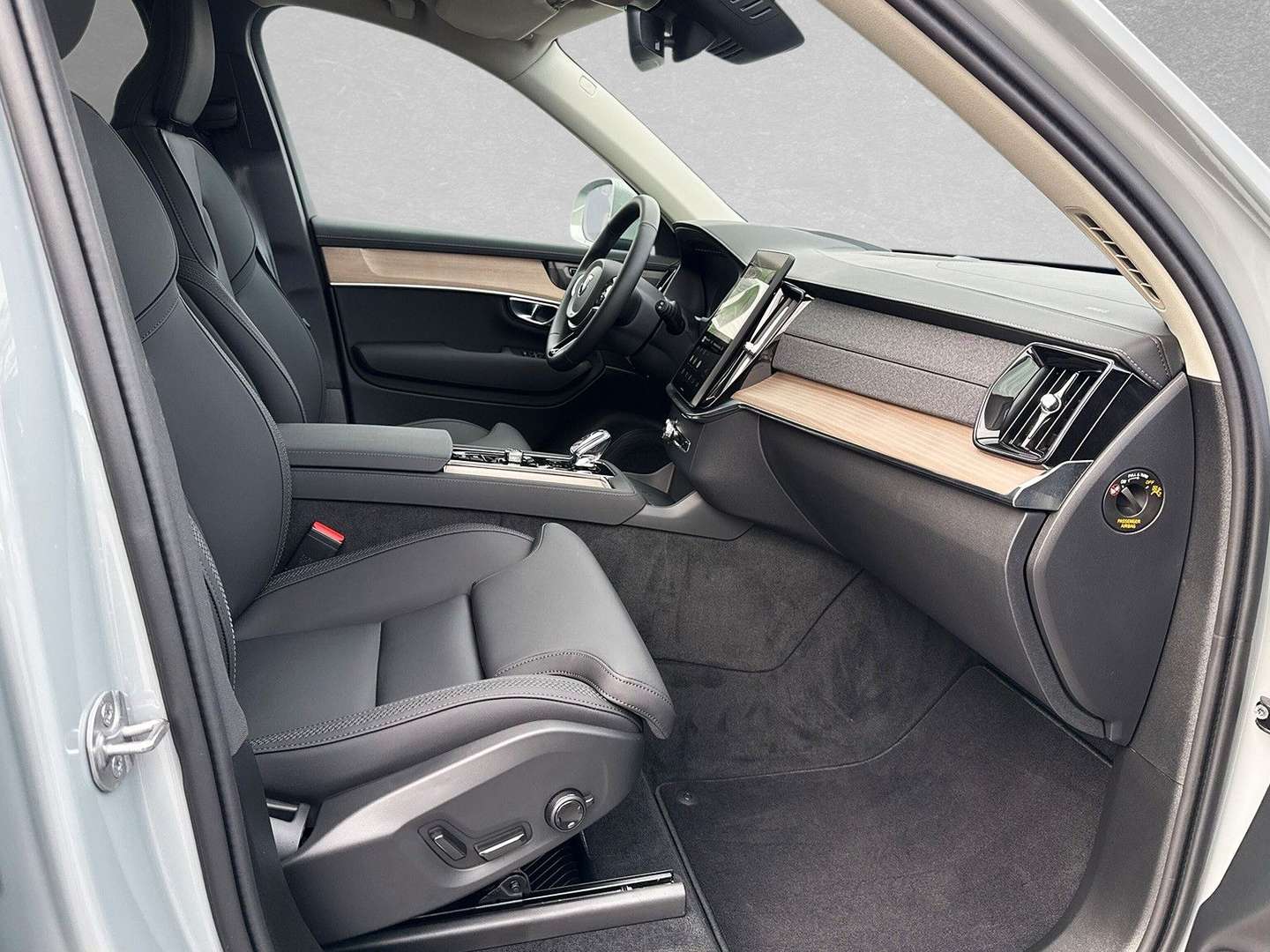 Volvo XC90 T8 Plus - 2025 - Joinsteer - #3