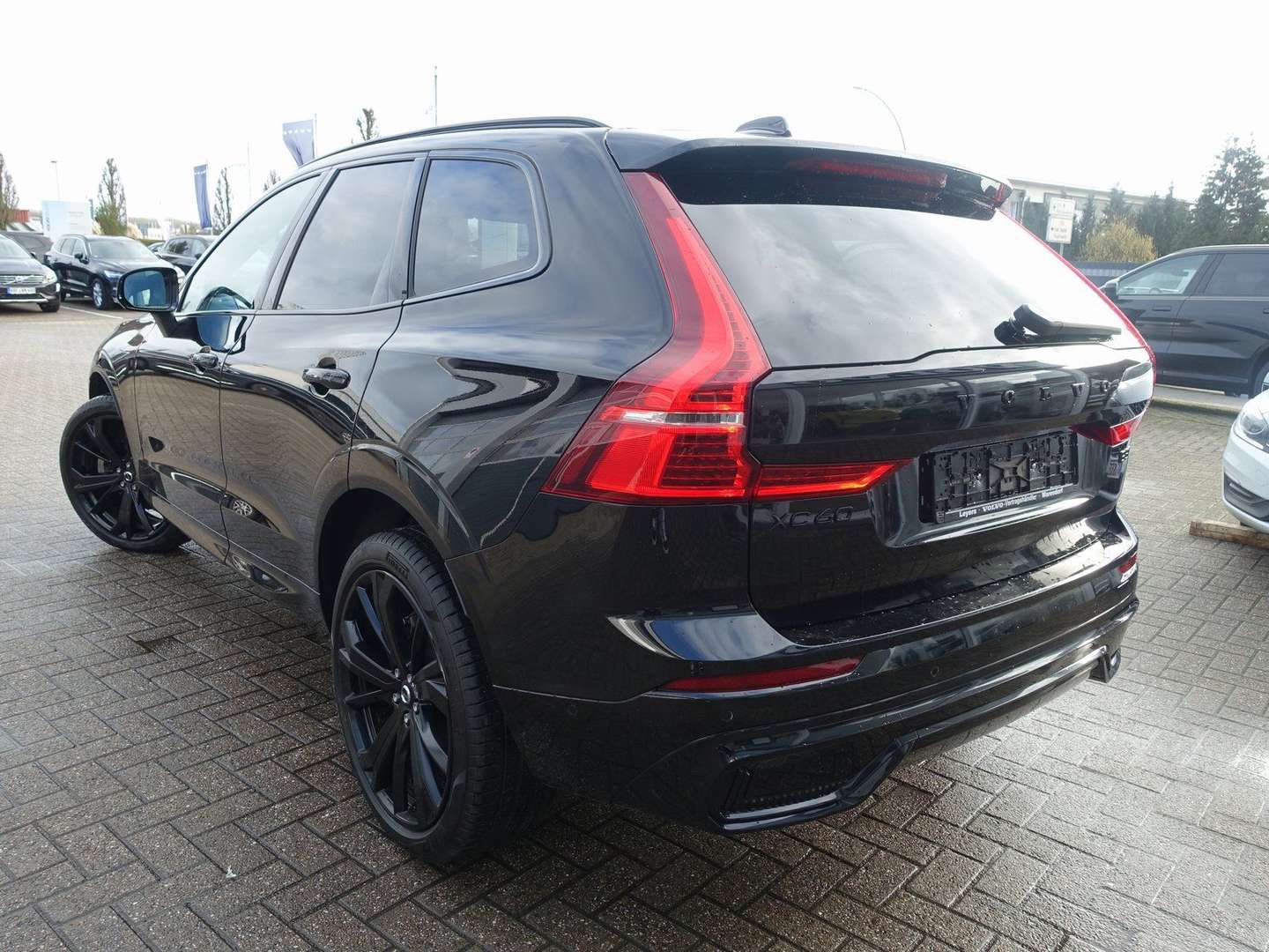 Volvo XC60 B5 Plus - 2025 - Joinsteer - #4