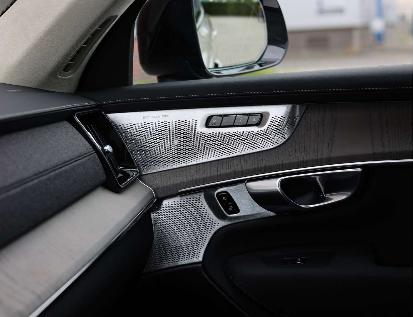 Volvo XC90 T8 Ultimate - 2025 - Joinsteer - #47