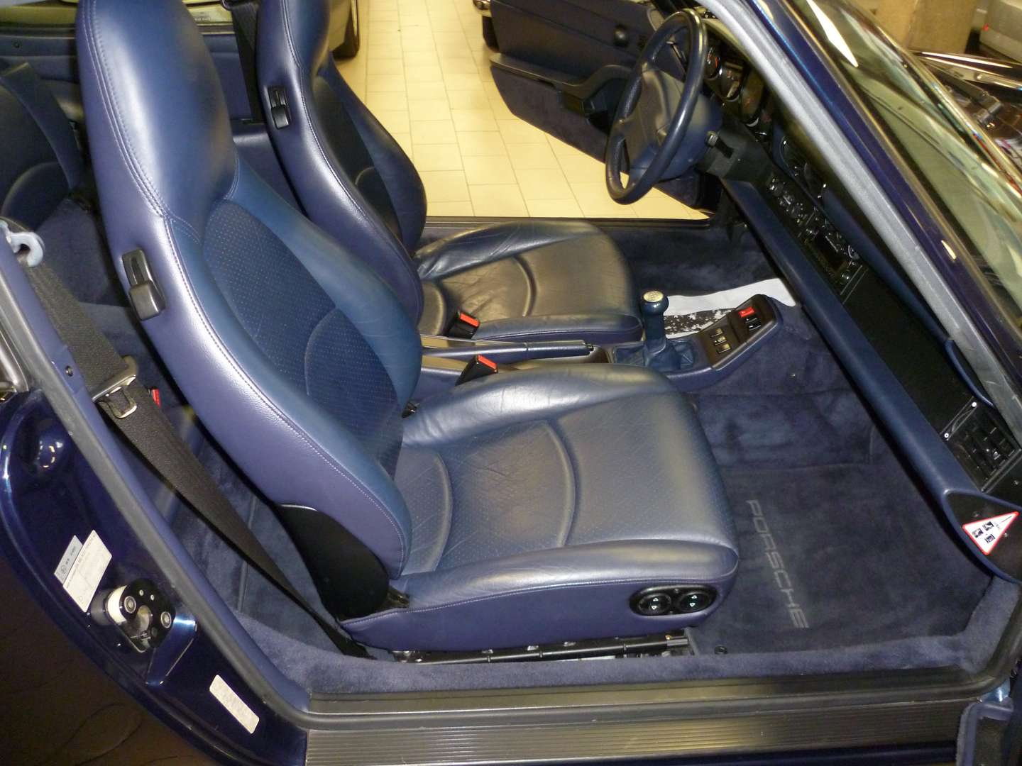 Porsche 993 CARRERA 4 - 1997 - Joinsteer - #9