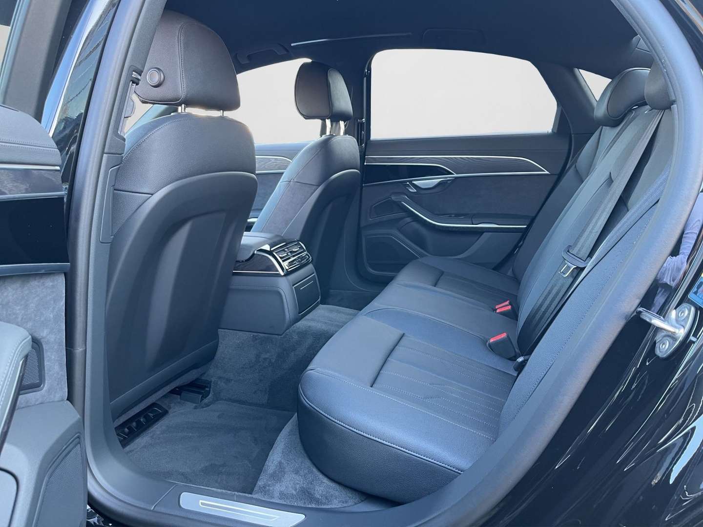 Audi A8 60 TFSI E - 2025 - Joinsteer - #13