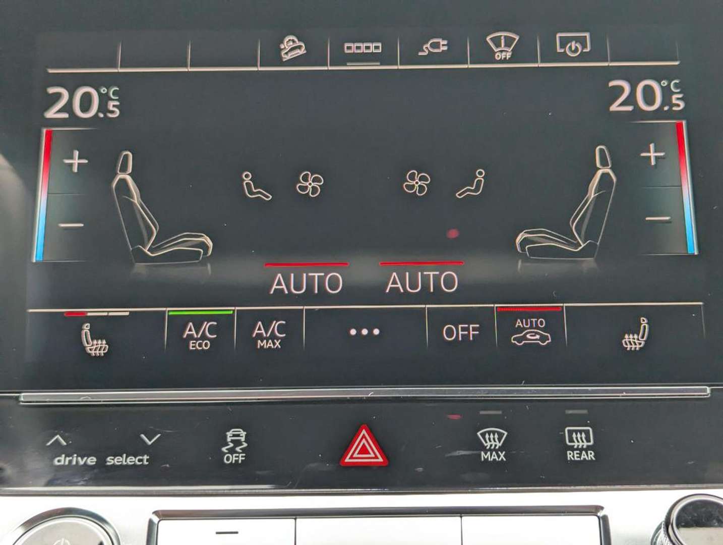 Audi Q8 E-tron Sportback Black Edition - 2022 - Joinsteer - #5