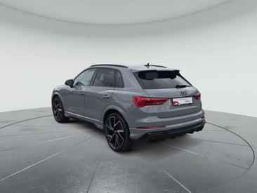 Audi RSQ3 — photo 3