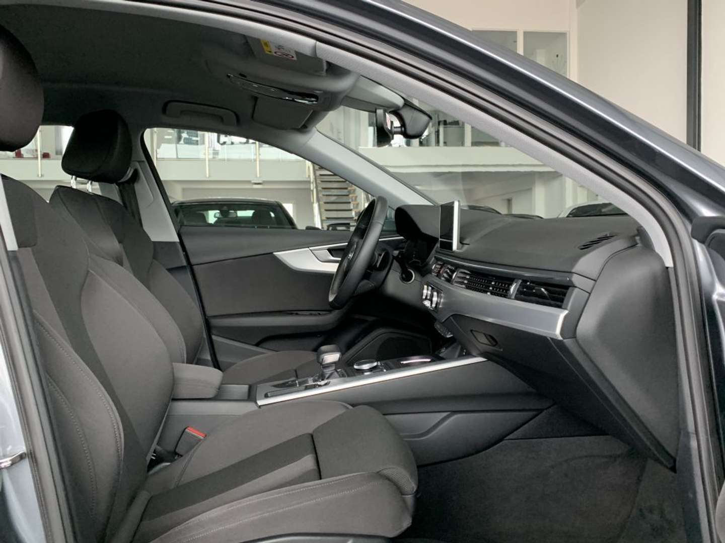 Audi A4 S Line MMI Plus 35 TFSI - 2019 - Joinsteer - #5