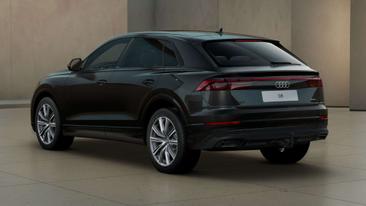 Audi Q8 50 TDI — photo 4