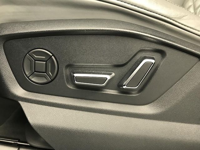 Audi Q8 TFSI E Competition 60 TFSI E Quattro 462 Ch Tiptronic - 2021 - Joinsteer - #30