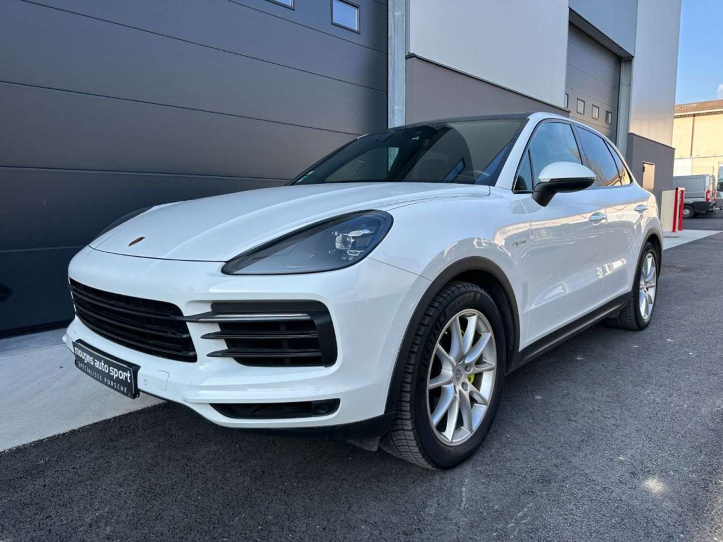 Porsche Cayenne V6 3.0L E-HYBRIDE 462 - 2019 - Joinsteer - #1