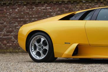 Lamborghini Murciélago — photo 24