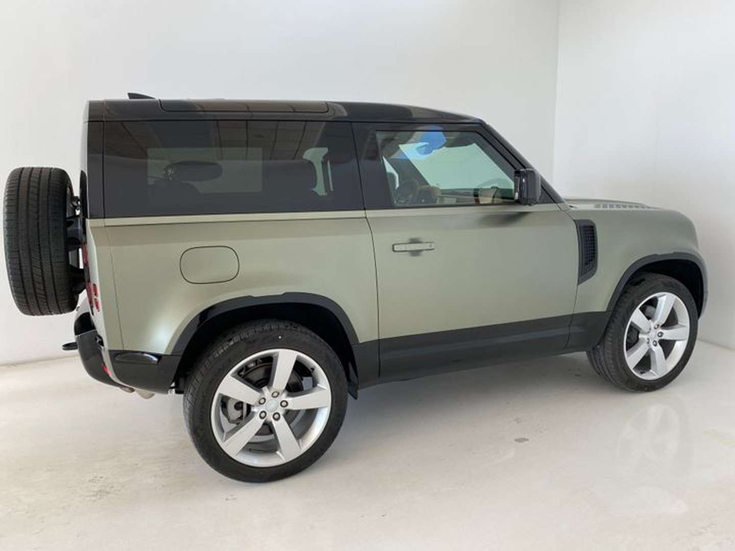 Land Rover Defender 90 X-Dynamic HSE 3.0 I6 MHEV AWD Aut.400 - 2025 - Joinsteer - #6