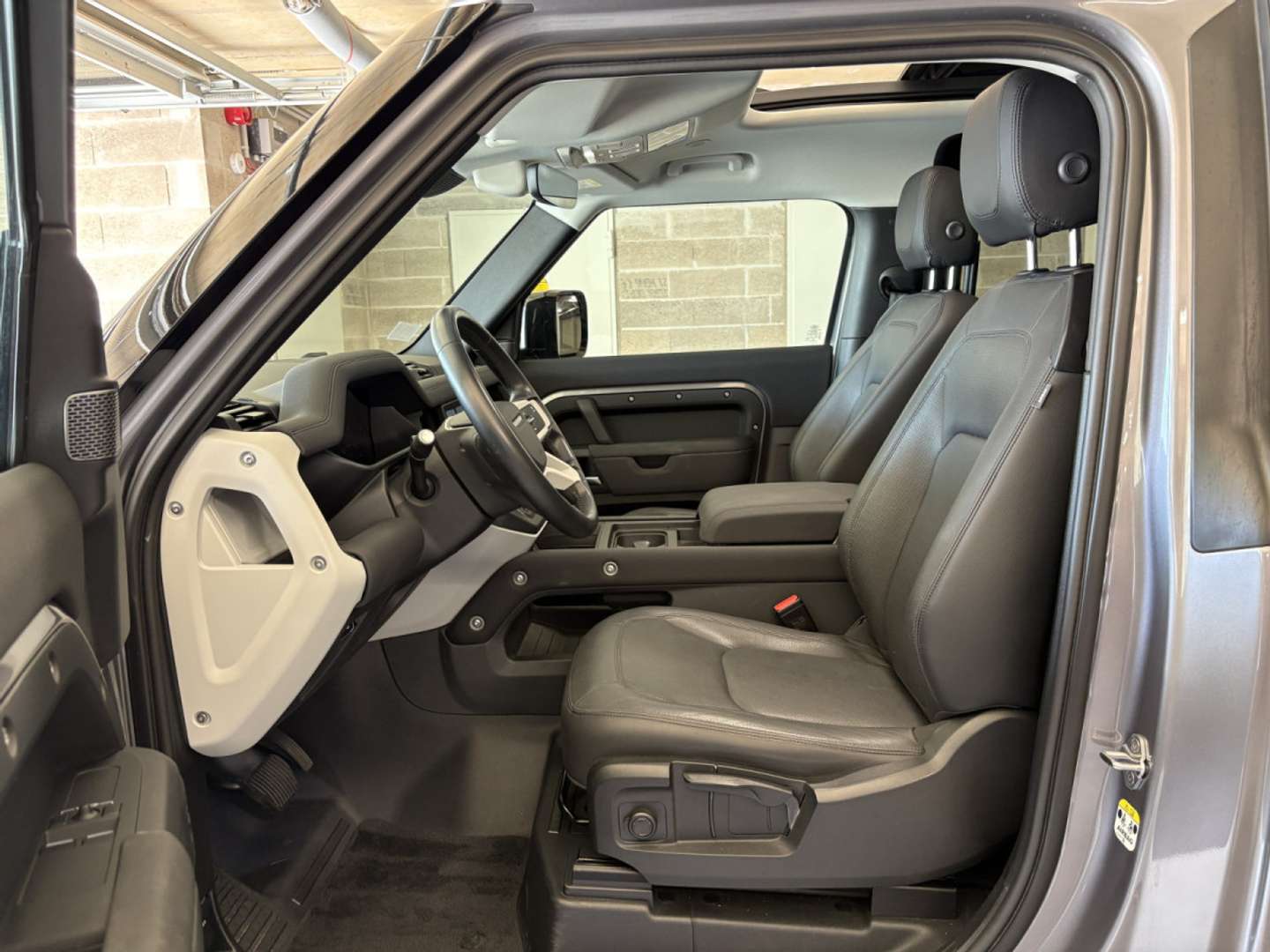 Land Rover Defender 90 S 3.0 D200 - 2023 - Joinsteer - #18