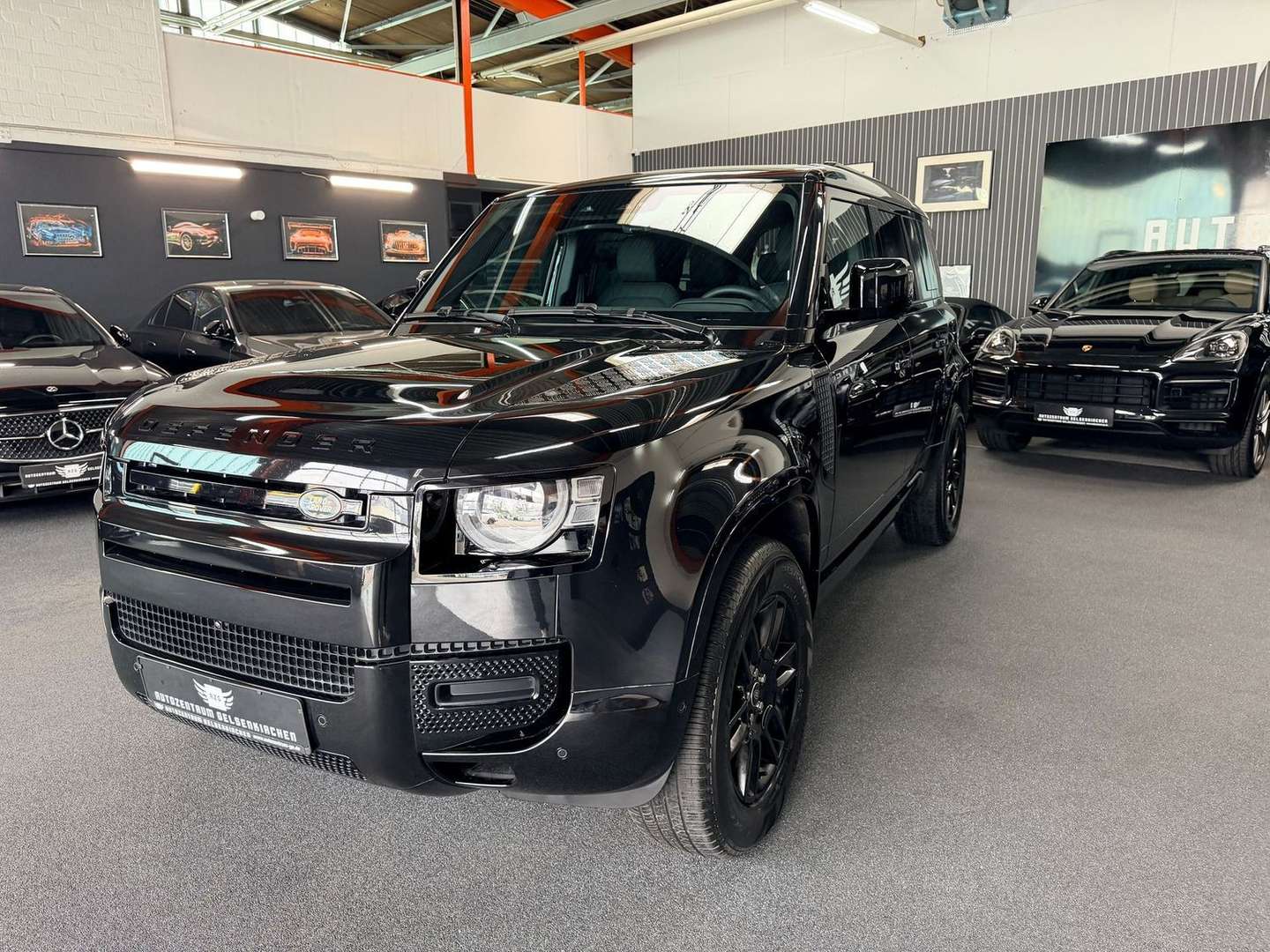 Land Rover Defender 110 D250 X-Dynamic SE BLACK/PANO/ACC/36 - 2025 - Joinsteer - #1