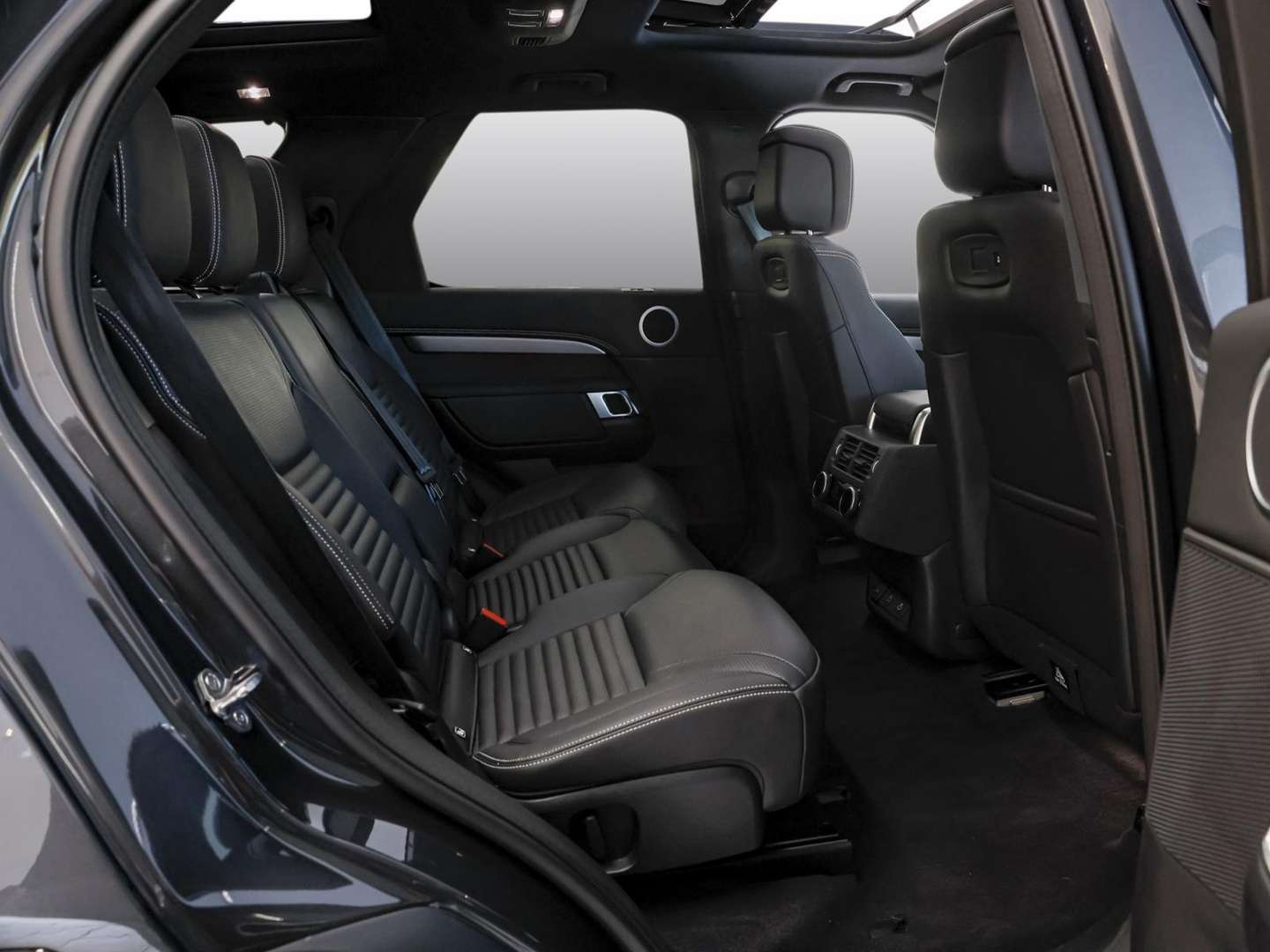 Land Rover Discovery D250 Dynamic SE NAVI SD ACC HUD AHK - 2025 - Joinsteer - #4