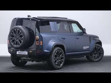 Land Rover Defender 110 P635 OCTA AWD Auto — photo 4