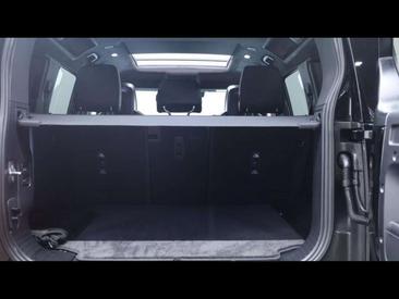 Land Rover Defender 110 P635 OCTA AWD Auto — photo 6