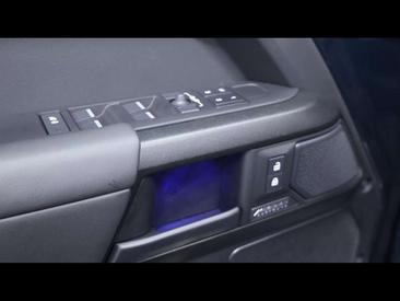 Land Rover Defender 110 P635 OCTA AWD Auto — photo 26