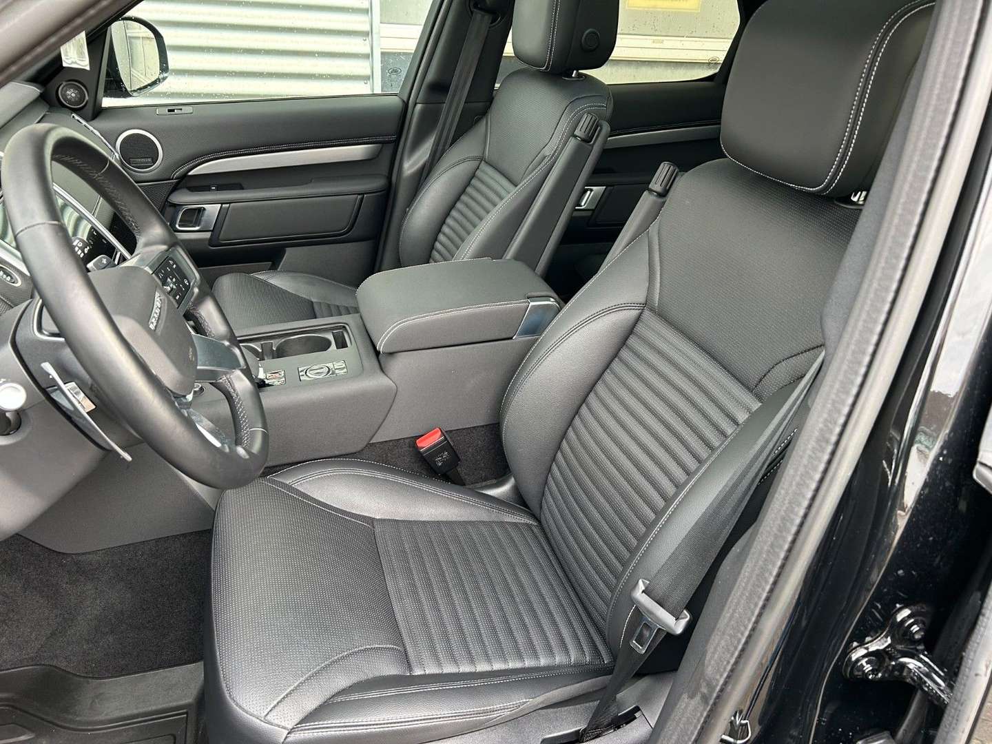 Land Rover Discovery D250 AWD R-Dynamic SE - 2023 - Joinsteer - #7