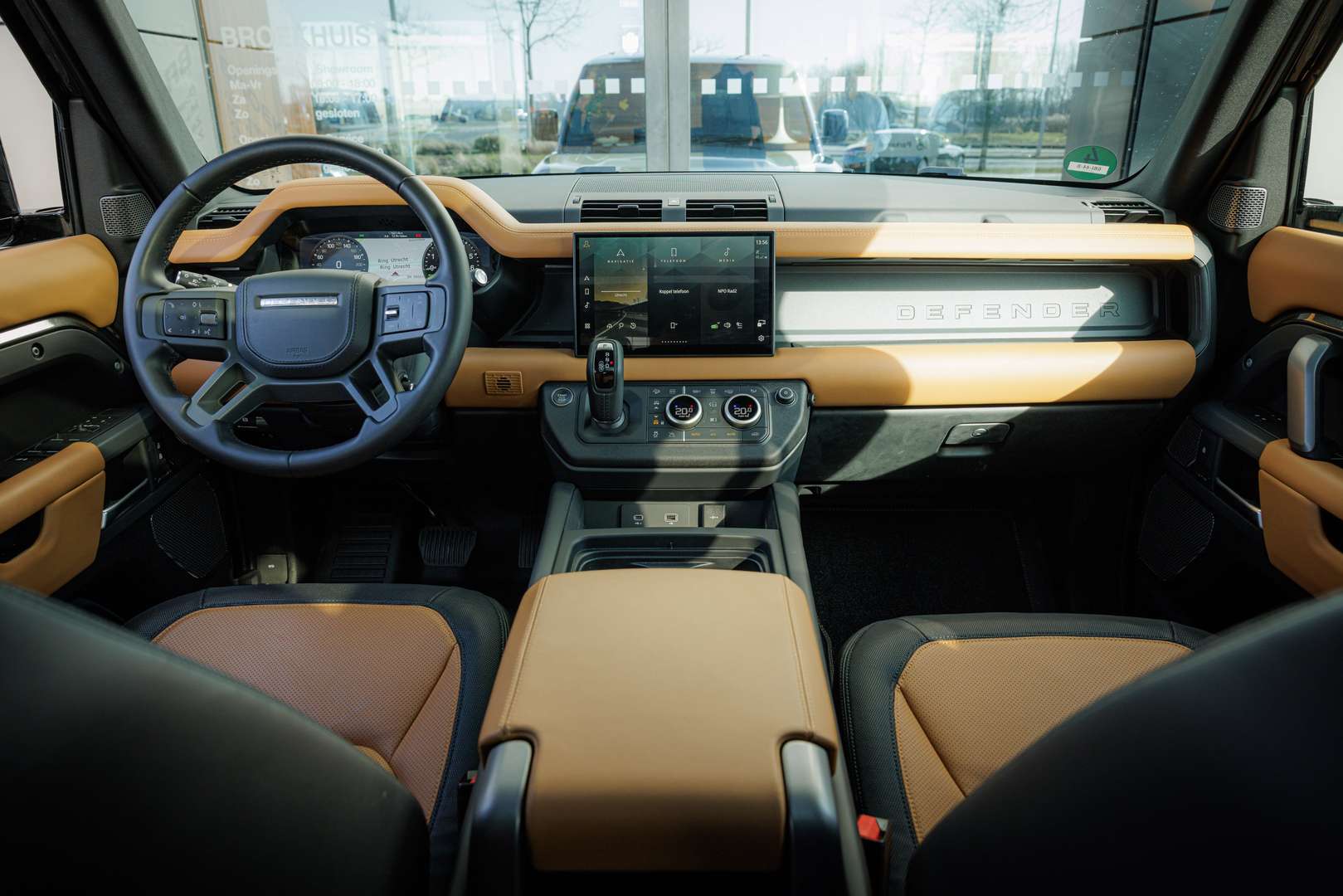 Land Rover Defender 110 X-Dynamic HSE P400e - 2023 - Joinsteer - #22