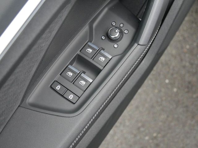 Audi A3 Sportback TFSI E S Line 40 TFSI E S Tronic - 2025 - Joinsteer - #12