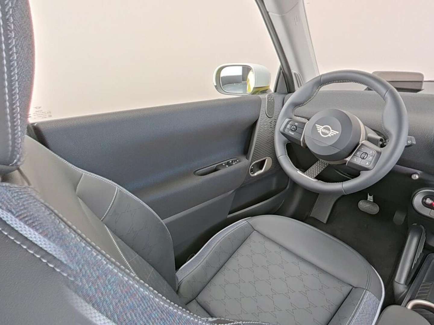 Mini Cooper E Classic_Cooper E - 2025 - Joinsteer - #3