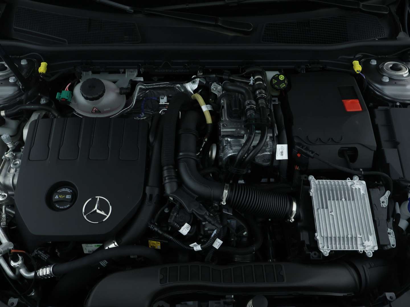 Mercedes Classe A250 E 250 AMG Line - 2025 - Joinsteer - #38