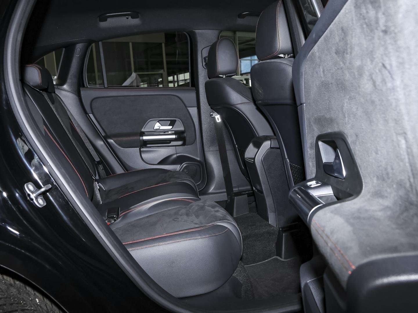 Mercedes GLA 200 AMG Line - 2024 - Joinsteer - #6