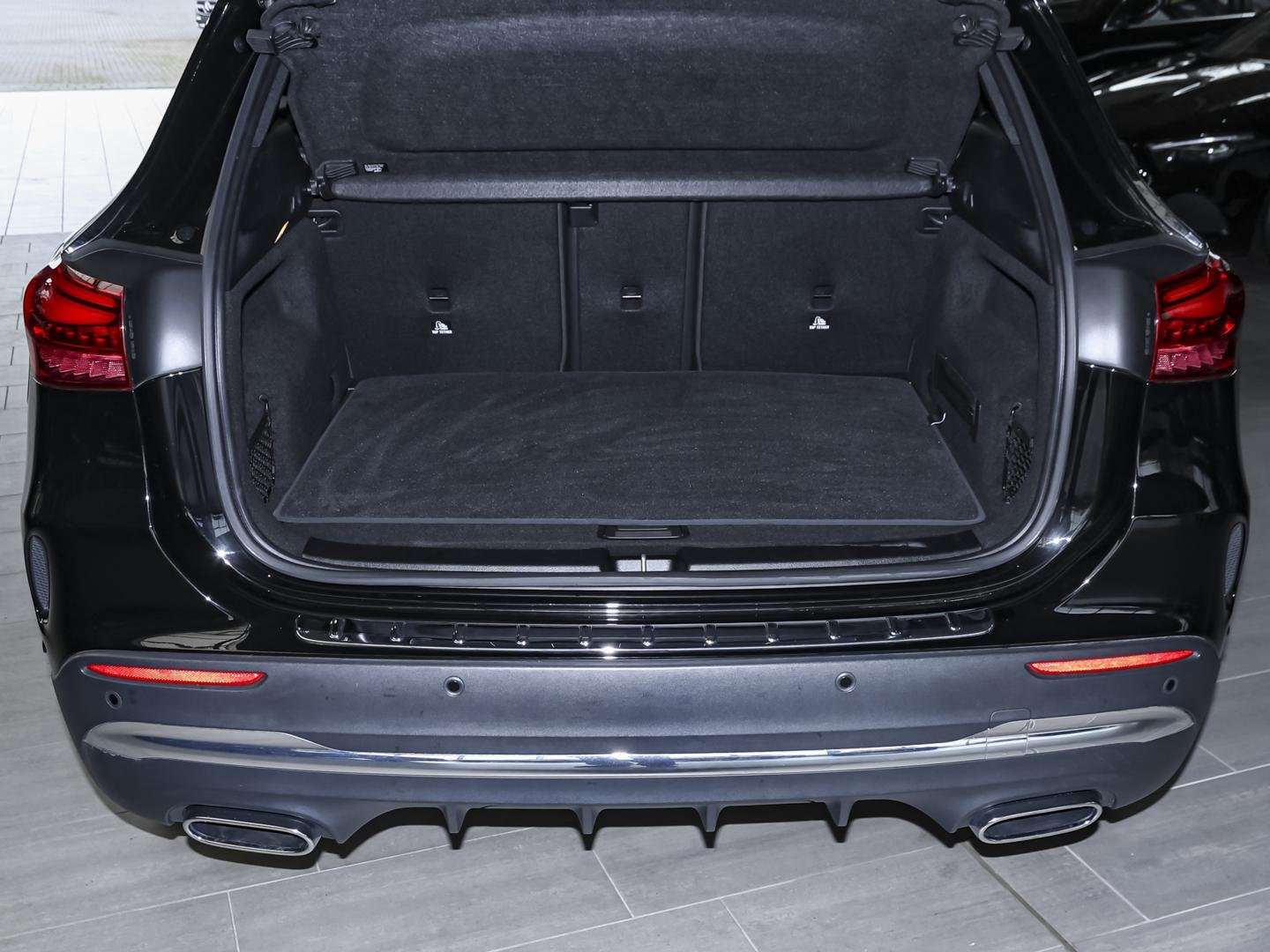 Mercedes GLA 200 AMG Line - 2024 - Joinsteer - #11