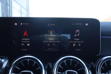 Mercedes GLB 200 Business — photo 9
