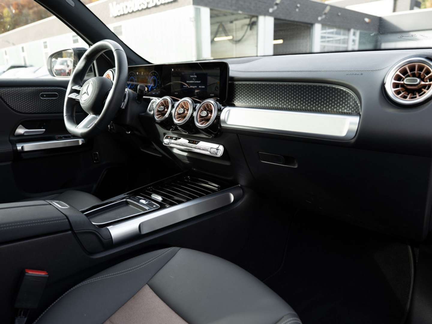 Mercedes EQB 300 Night Edition - 2024 - Joinsteer - #3