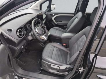 Mercedes EQT 200 — photo 8