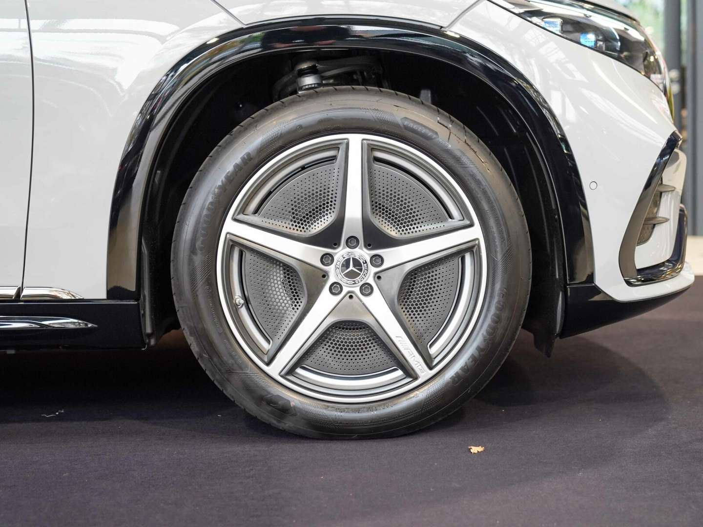 Mercedes EQS SUV 450+ AMG Line - 2023 - Joinsteer - #1