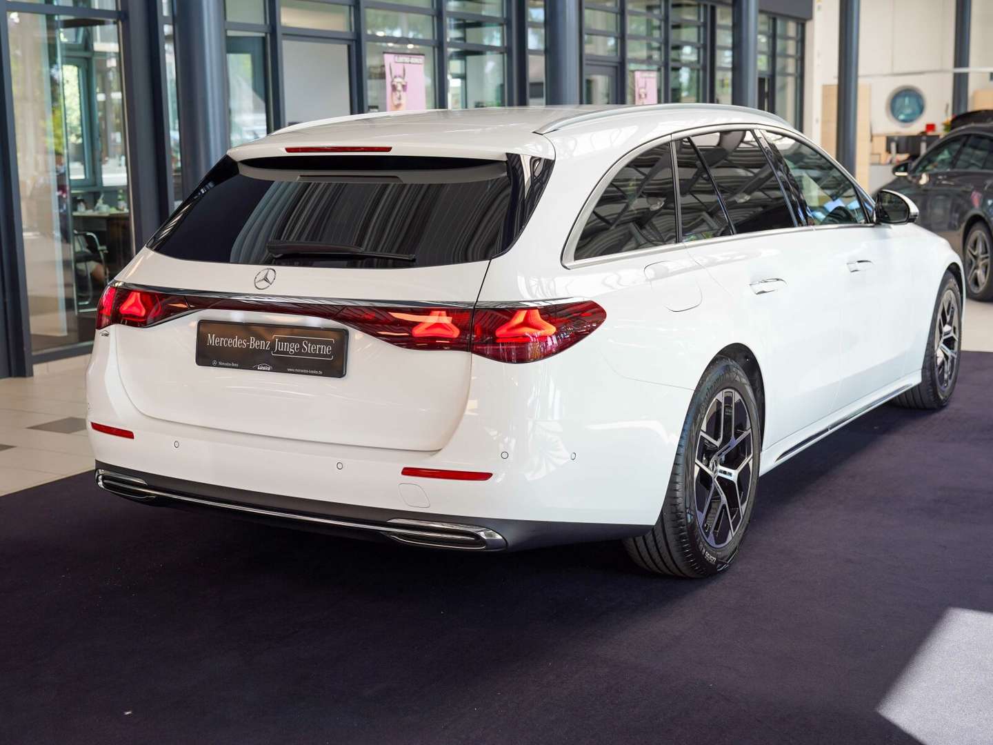 Mercedes Classe E 220 Exclusive - 2024 - Joinsteer - #3