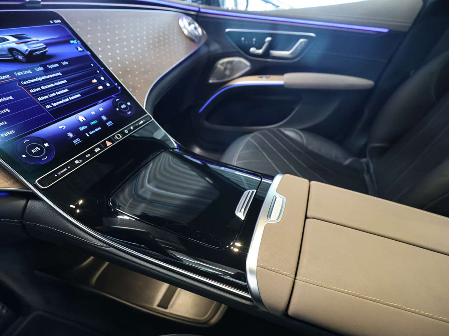 Mercedes EQS SUV 450+ AMG Line - 2024 - Joinsteer - #16