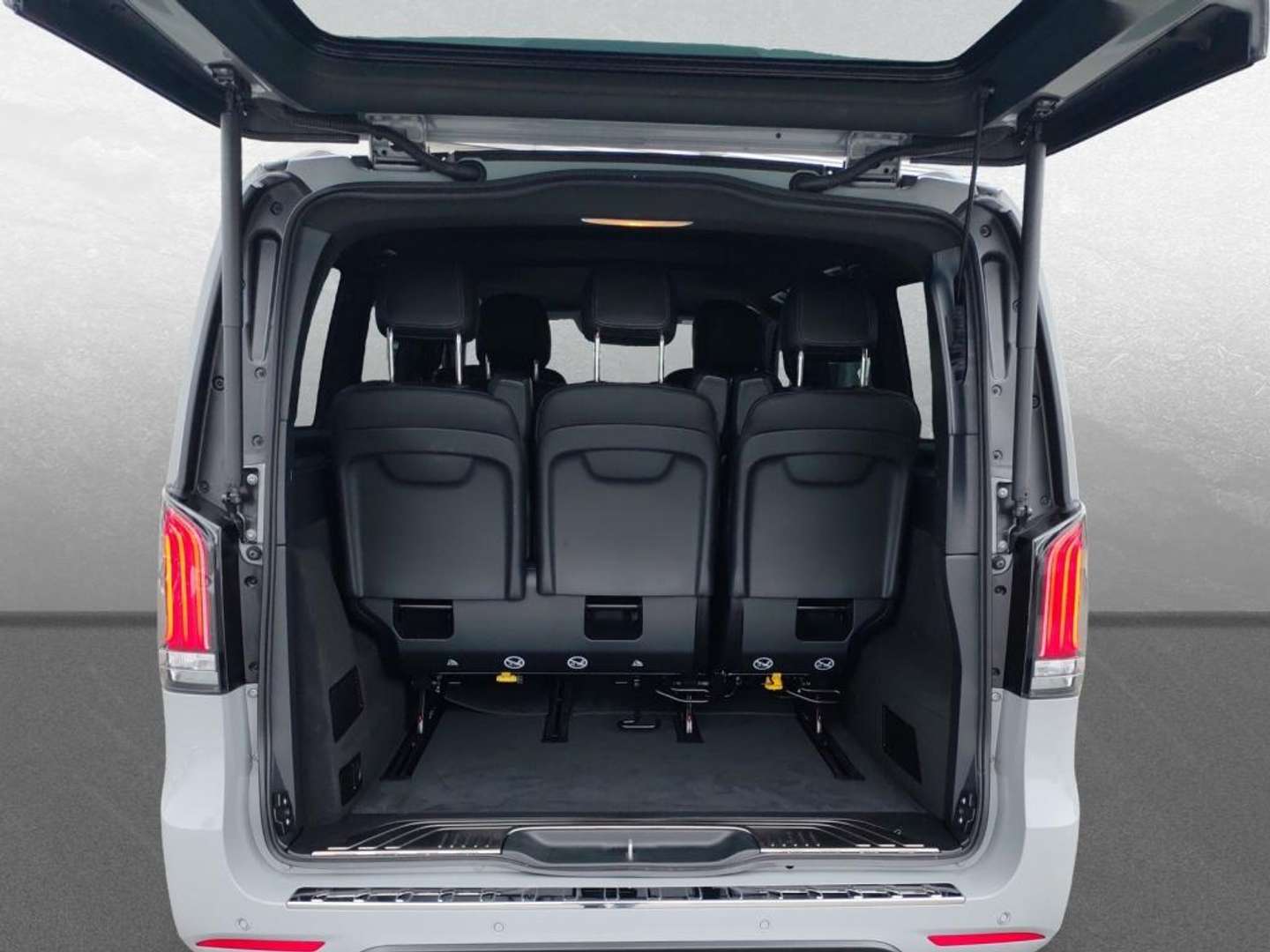 Mercedes V 300 300 AMG Line - 2025 - Joinsteer - #6