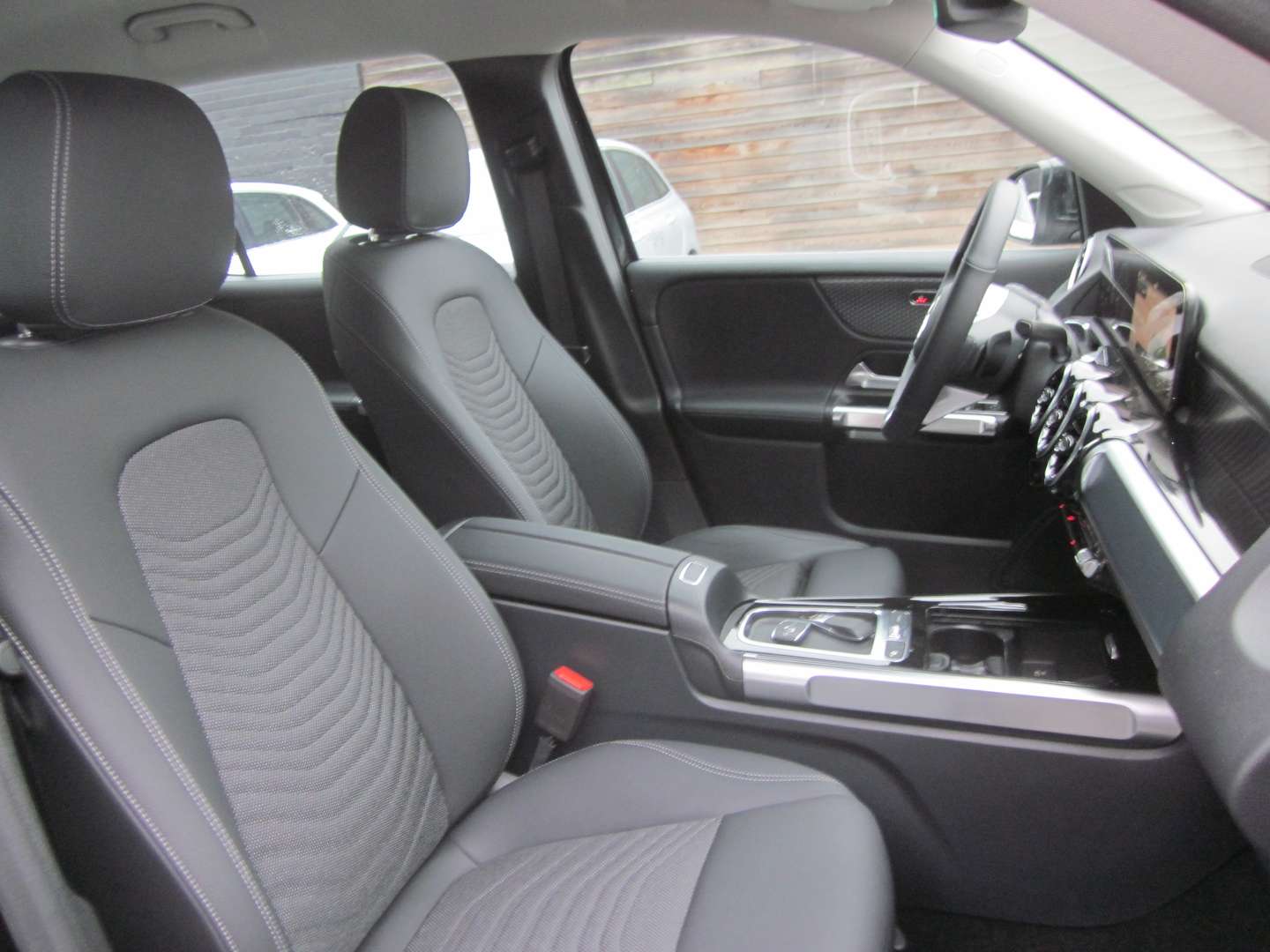 Mercedes GLB 180 - 2025 - Joinsteer - #5